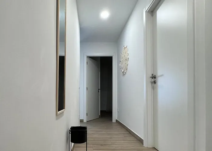 S'apartments アパート レイリア