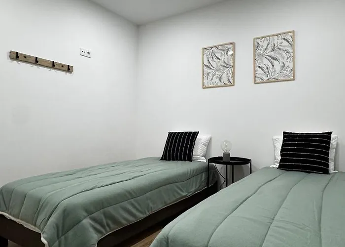 S'apartments レイリア