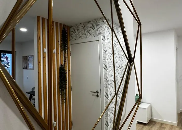 アパート S'apartments レイリア